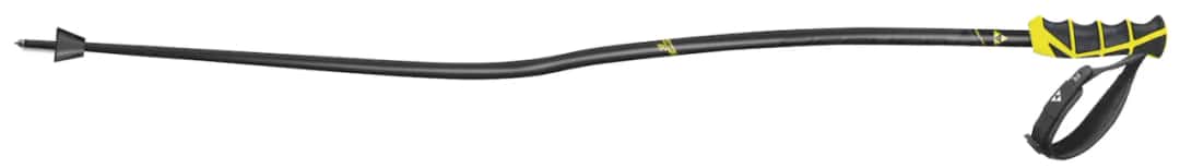 Jak dobrać długość kijów narciarskich do wzrostu i uniknąć błędów