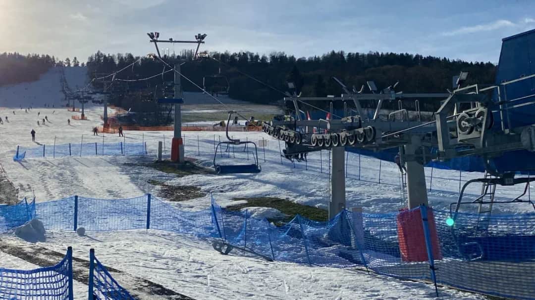 Gdzie na narty w Bieszczadach? Najlepsze stoki, trasy i atrakcje zimowe